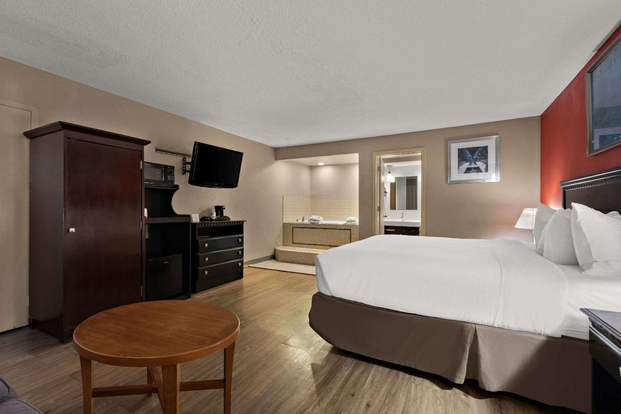 Quality Inn Wayne - Fairfield Area Ngoại thất bức ảnh